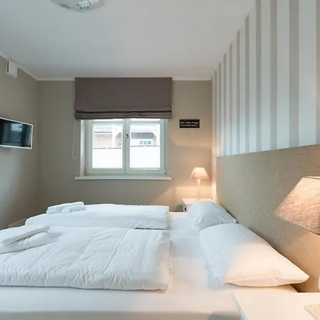 Jansen App 4 Apartman